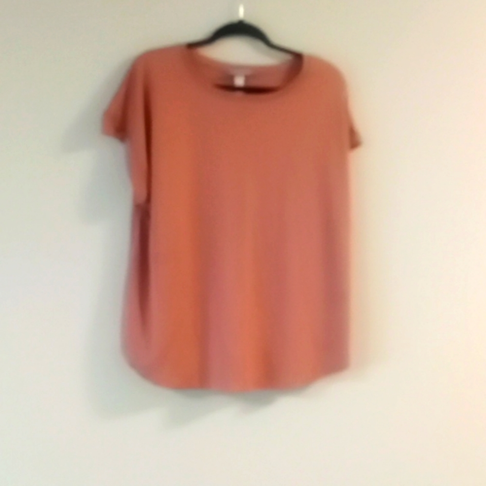 PLUS SIZE TOP